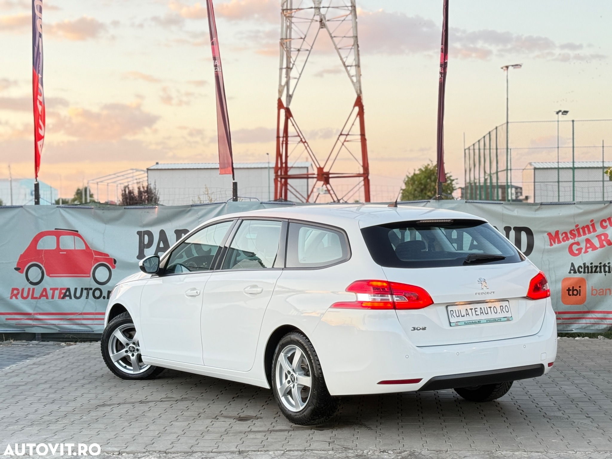 Peugeot 308 1.5 BlueHDi FAP STT EAT8 Active - 4