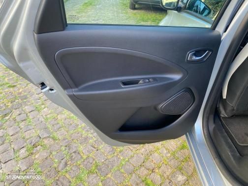 Renault Zoe (c/ Bateria) Z.E. 50 RIVIERA - 7