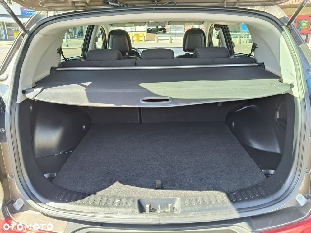 Kia Sportage 1.7 CRDI 2WD ISG Spirit - 12