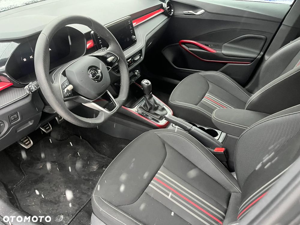 Skoda Fabia 1.0 TSI Monte Carlo - 11