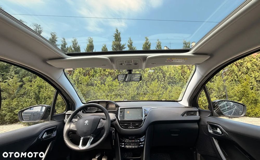 Peugeot 208 1.2 PureTech Allure - 13