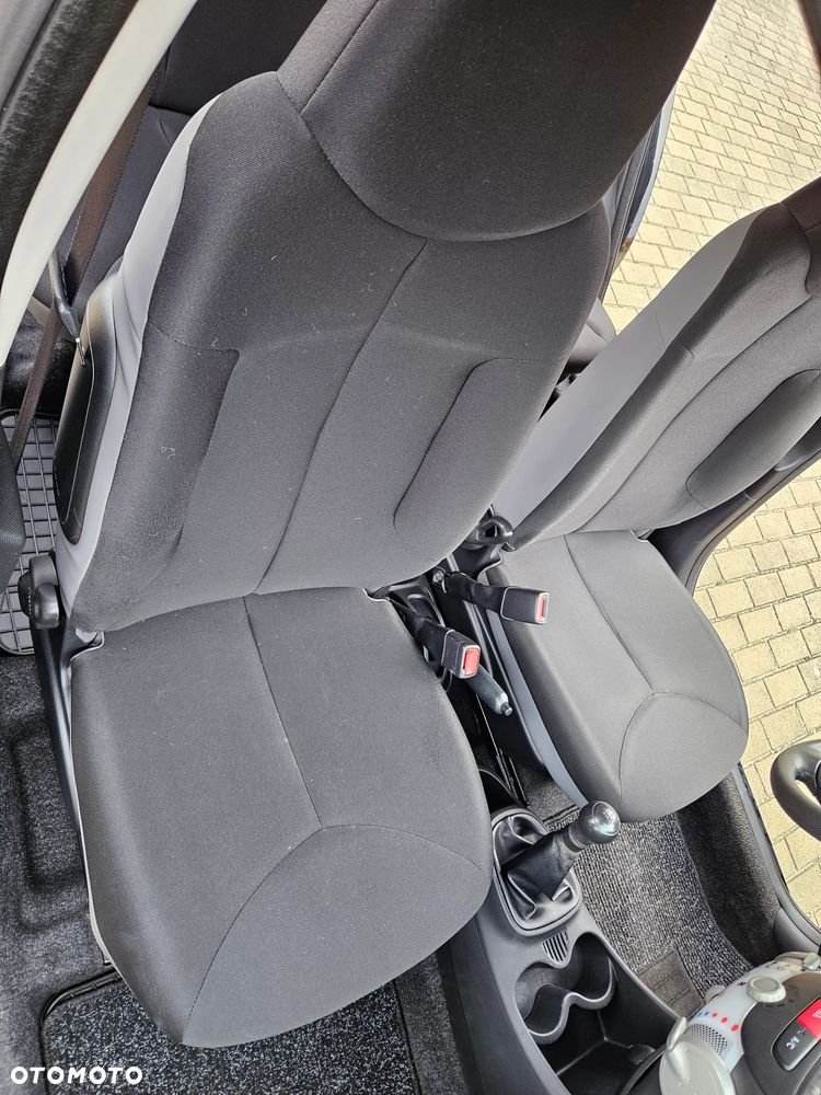 Toyota Aygo 1.0 VVT-i - 25