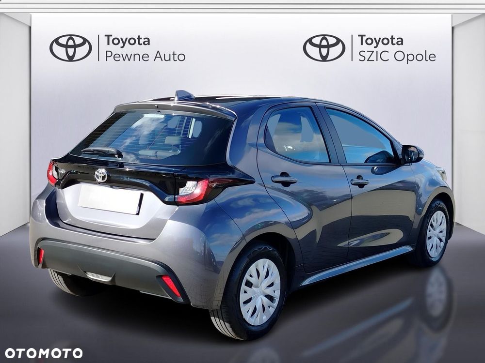 Toyota Yaris - 5