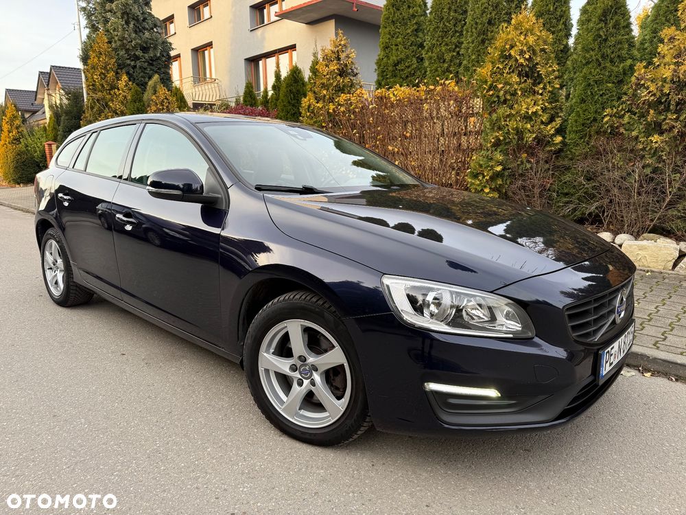Volvo V60 D3 Summum - 22