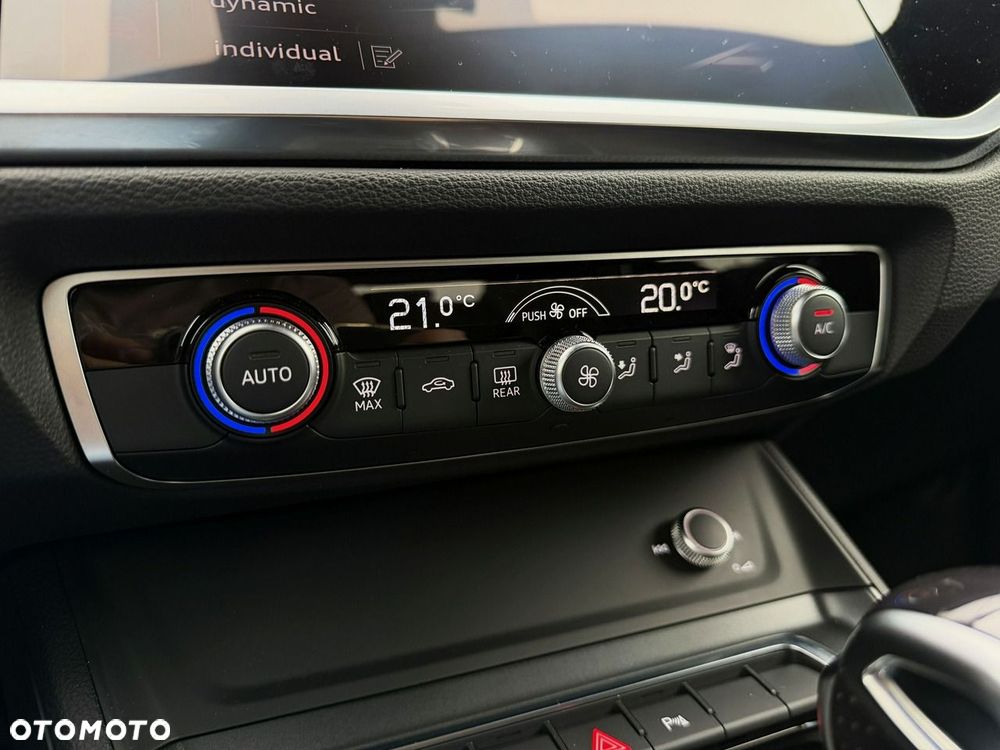 Audi RS Q3 Sportback 2.5 TFSI quattro S tronic - 28