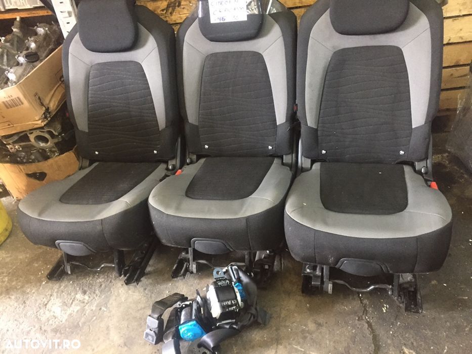 Banchete Citroen C4 Picasso 2016 - 3