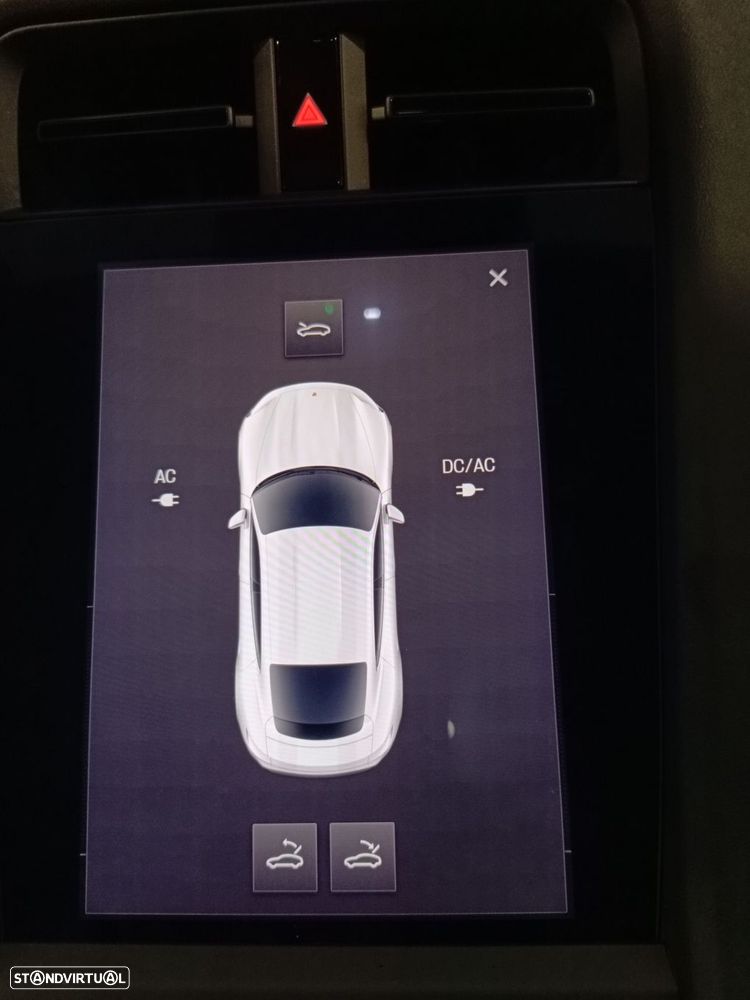 Porsche Taycan 4 - 28