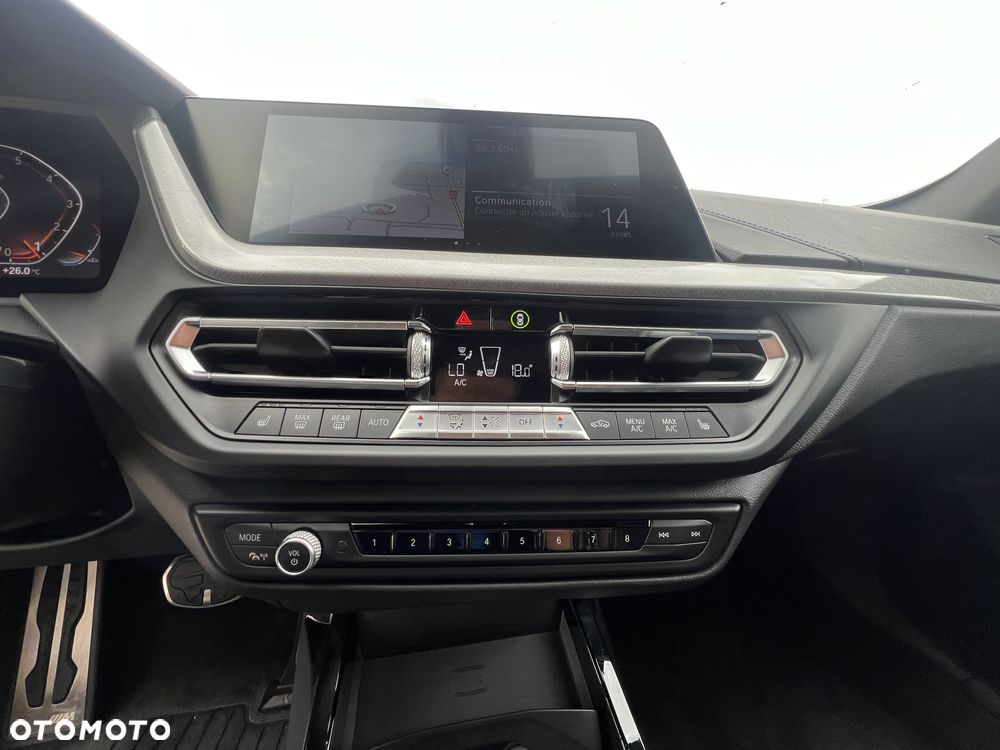 BMW Seria 1 118i M Sport - 22