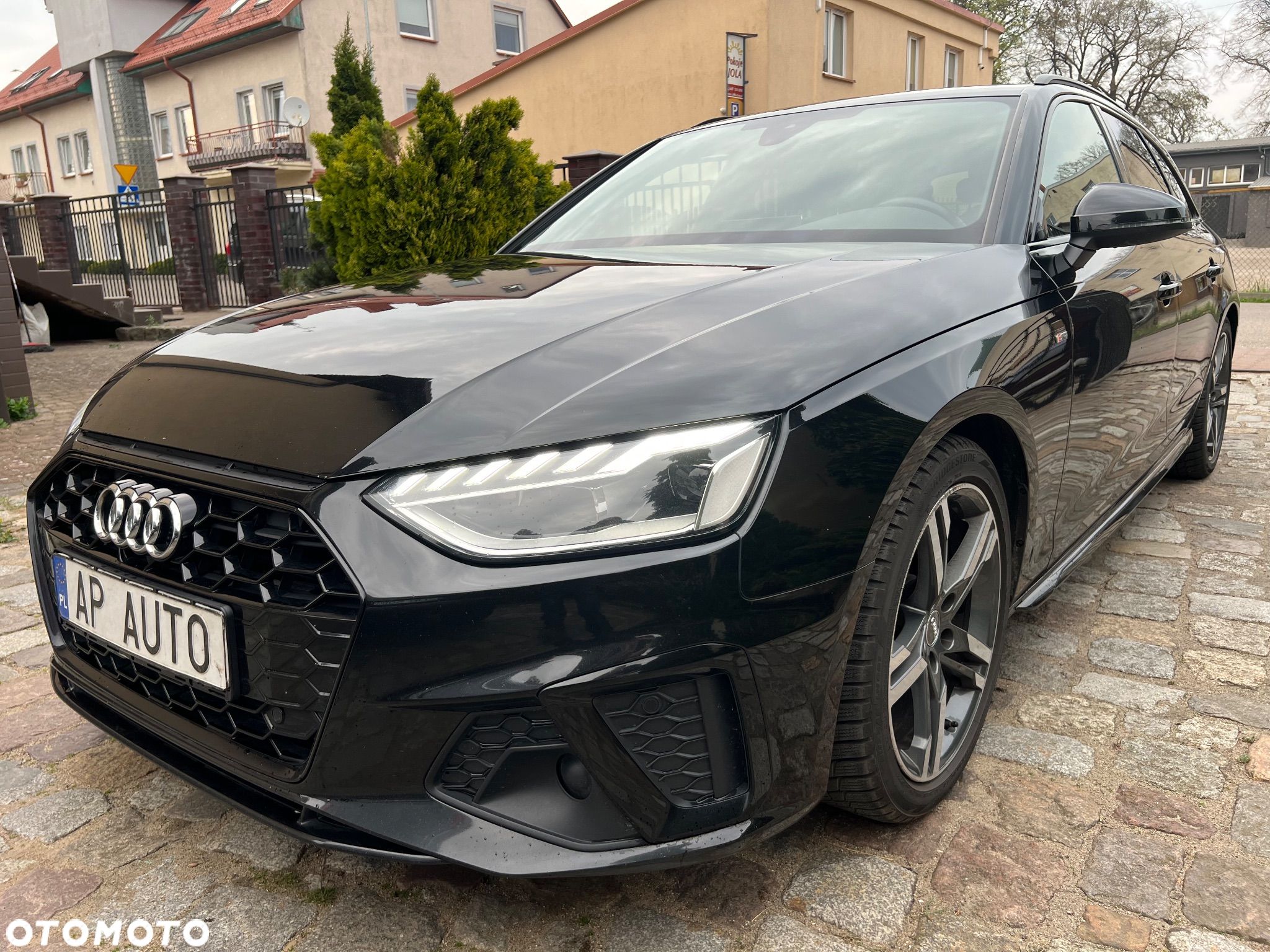 Audi A4 - 1