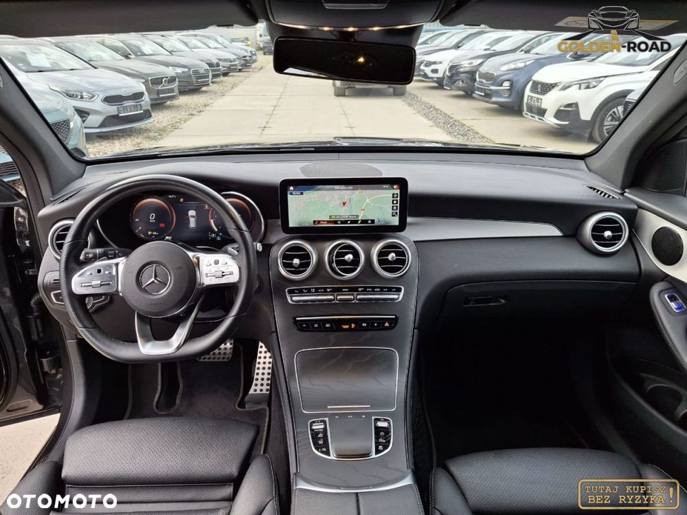 Mercedes-Benz GLC - 12