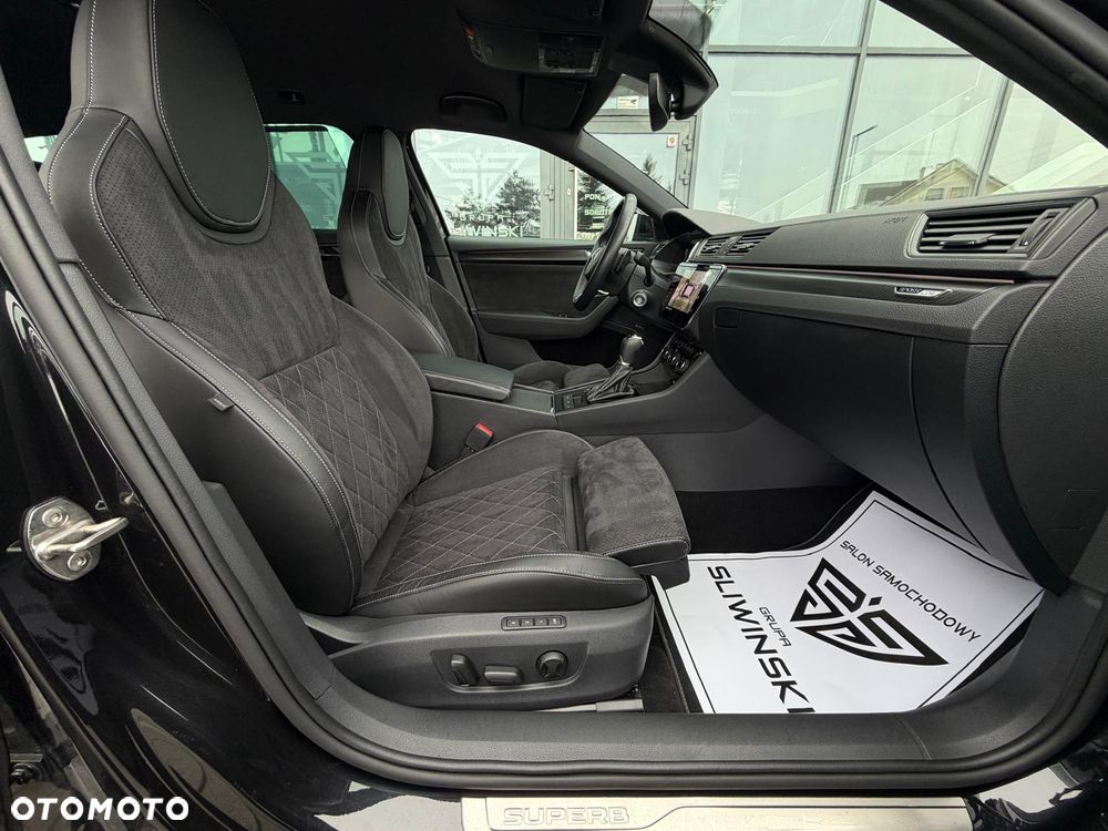 Skoda Superb 2.0 TDI 4x4 DSG Sportline - 17