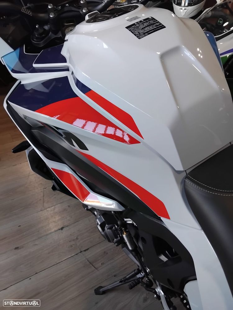 BMW M 1000 XR M - 8