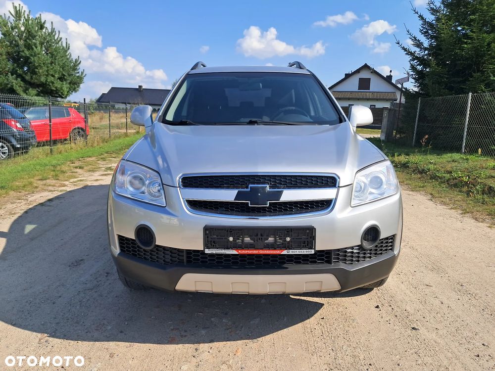 Chevrolet Captiva 2.4 2WD 5 Sitzer LS - 11