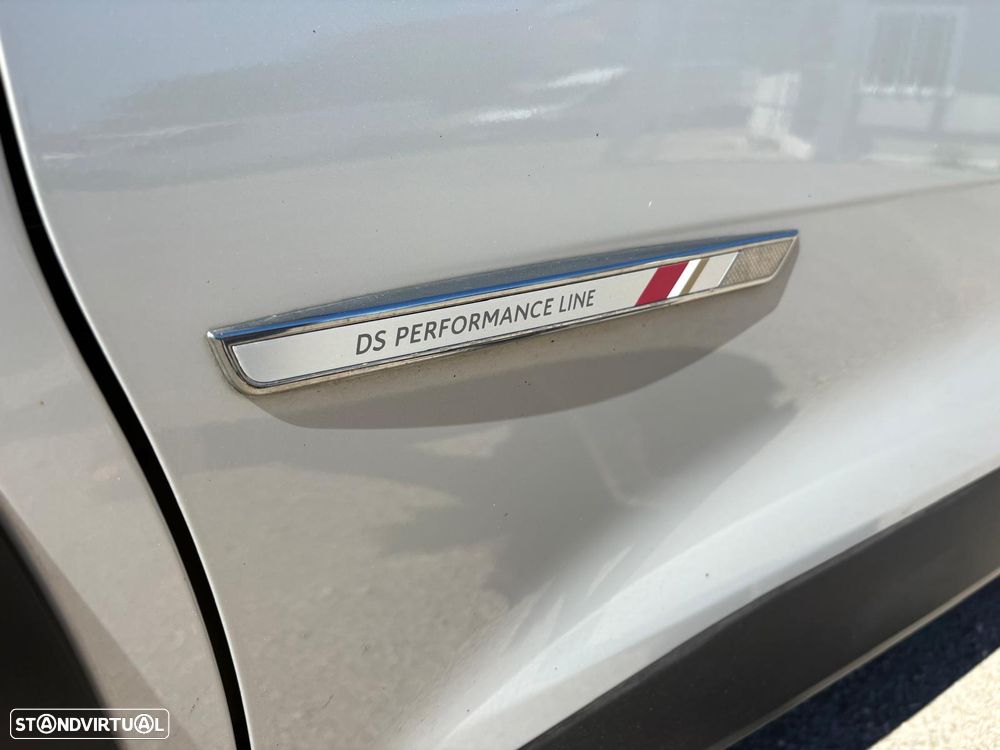 DS DS7 225 Performance Line + - 26