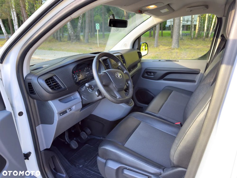 Toyota Proace - 12