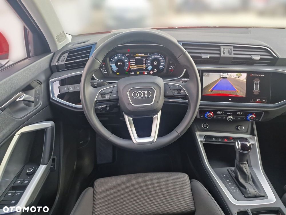 Audi Q3 - 22
