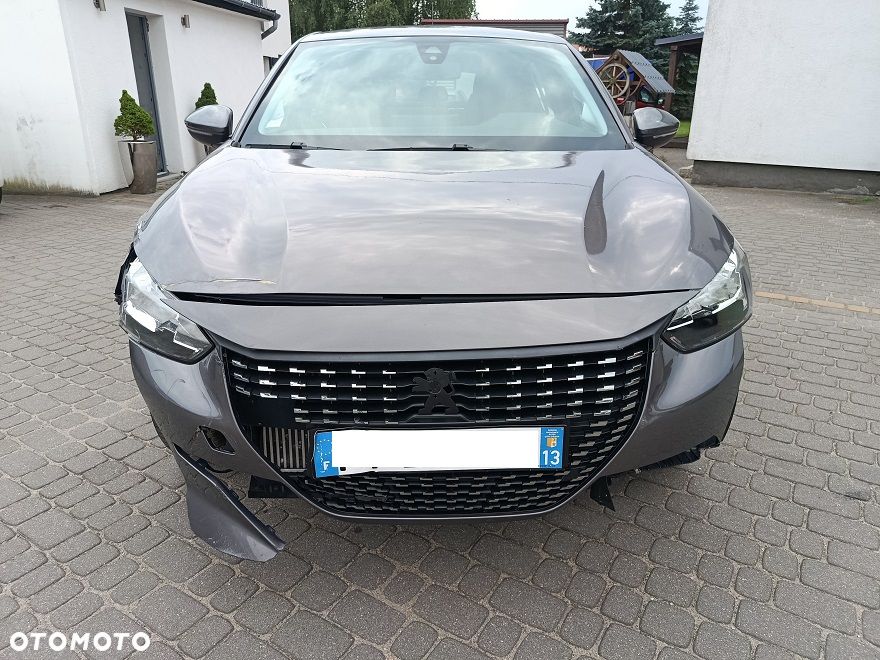 Peugeot 208 - 6