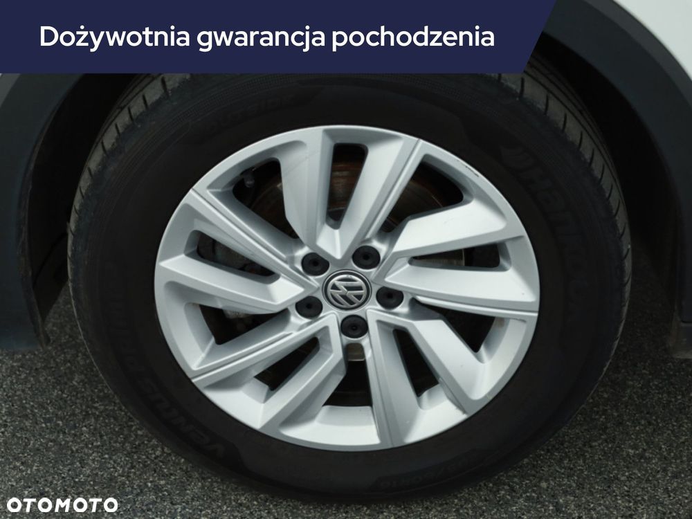 Volkswagen T-Cross - 21