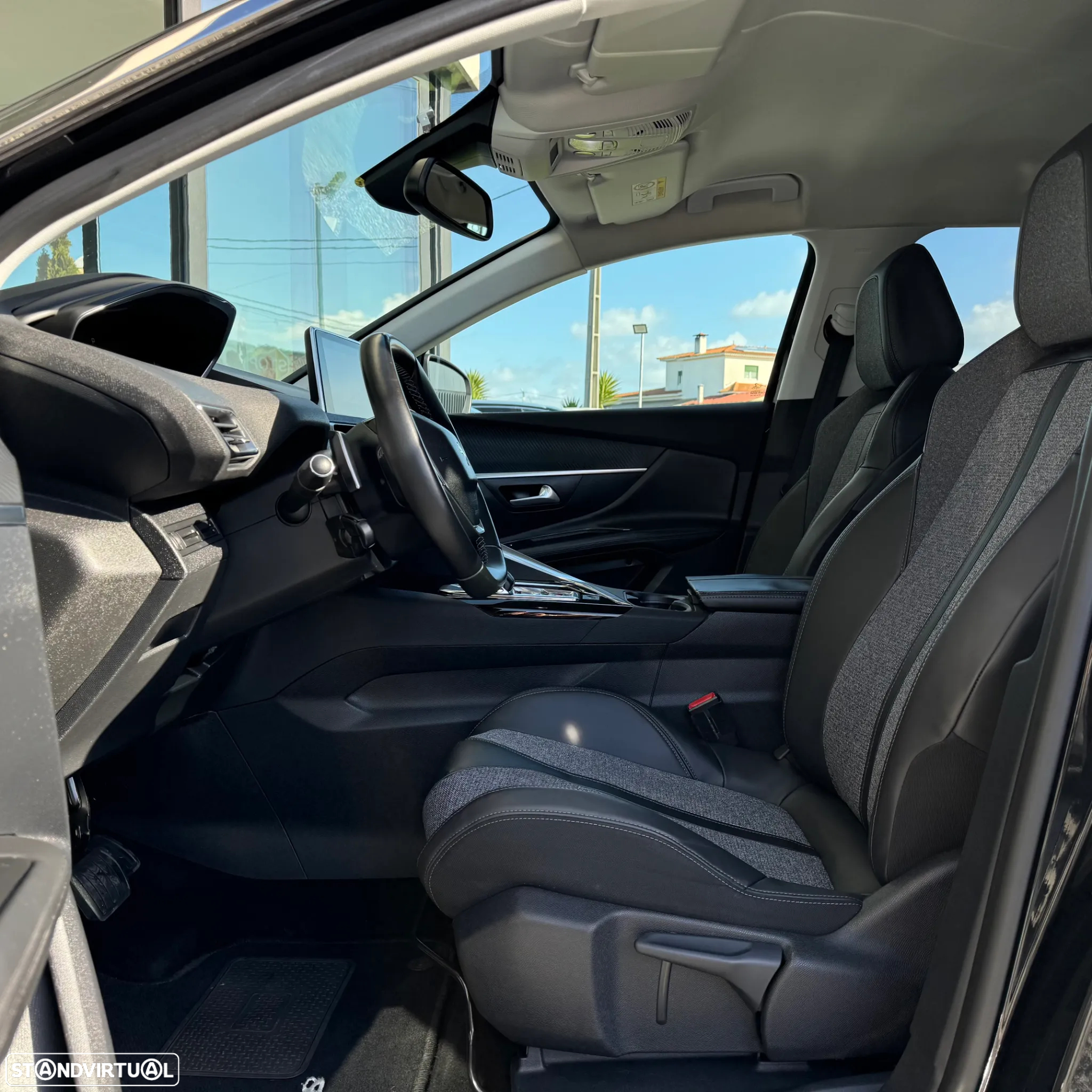 Peugeot 3008 1.6 BlueHDi Style EAT6 - 17