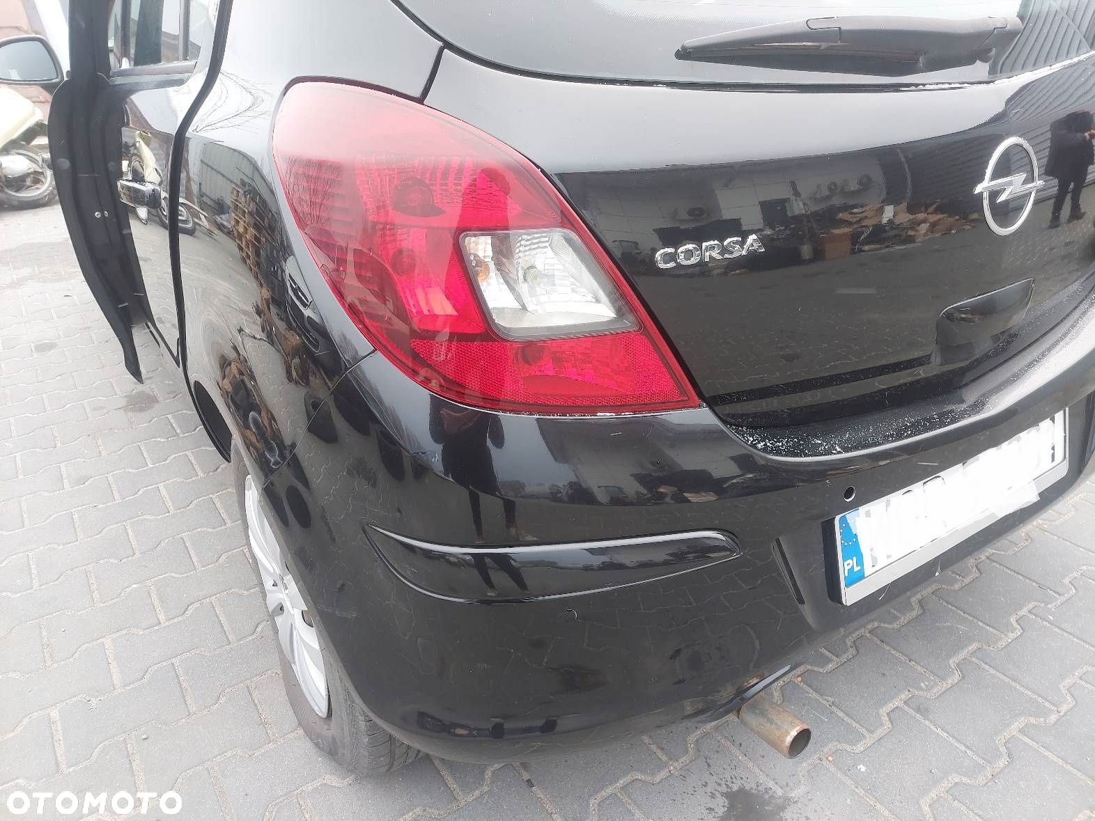 KOMPLETNY TYŁ OPEL CORSA D Z20R - 2
