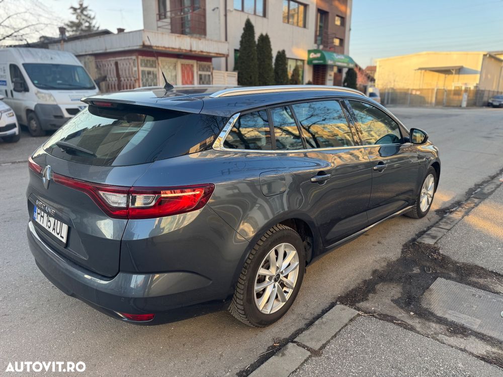 Renault Megane Blue dCi 116 EDC Zen - 4