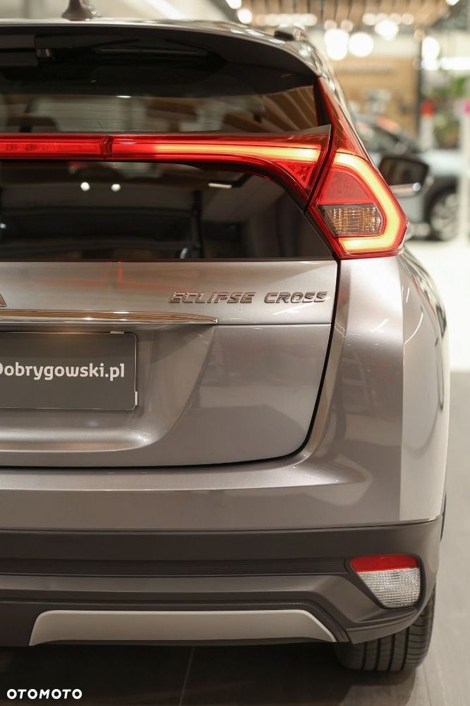 Mitsubishi Eclipse Cross - 31