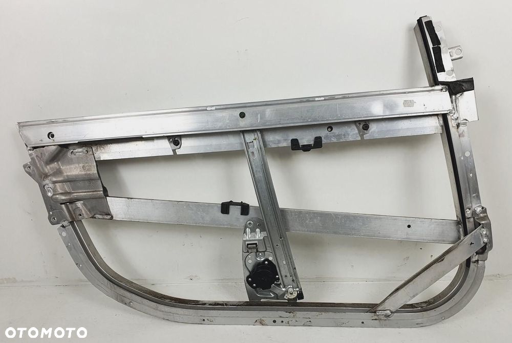 RAMA STELAŻ DRZWI PRAWY SMART FORTWO 450 - 4