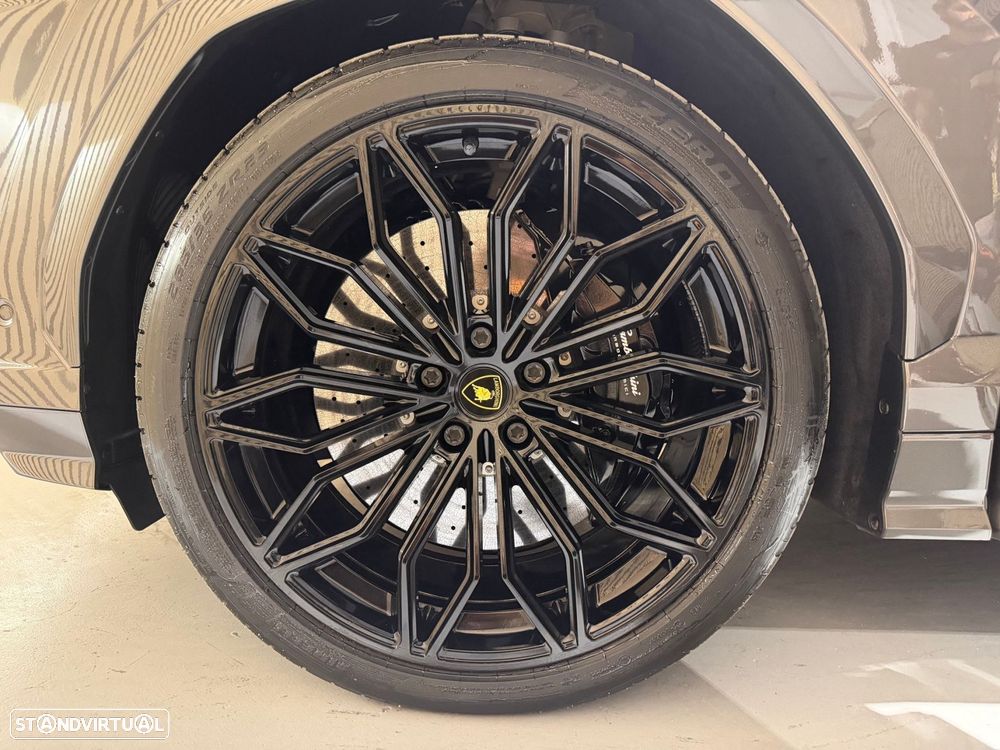 Lamborghini Urus 4.0 V8 SE - 46