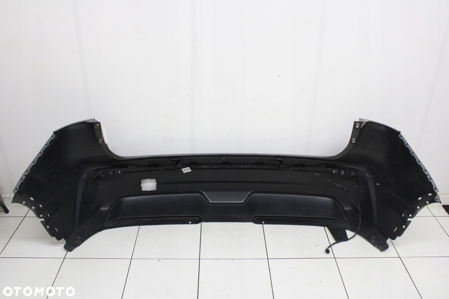 NISSAN QASHQAI I J11 LIFT 2017R- ZDERZAK TYŁ TYLNY PDC - 4