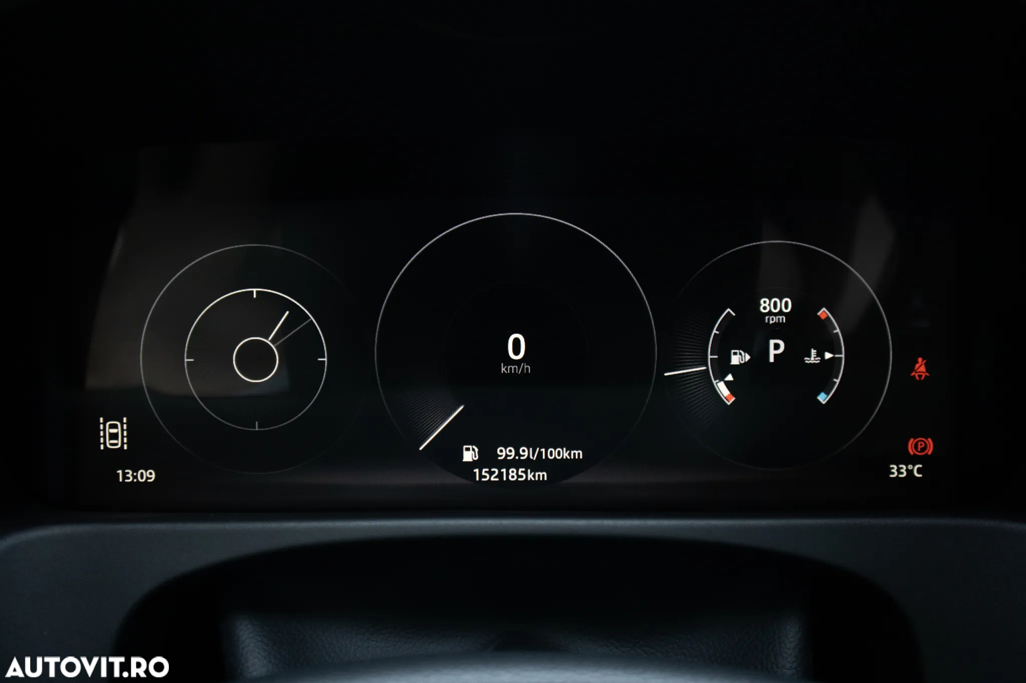 Jaguar XF 20d RWD E-Performance Portfolio - 19