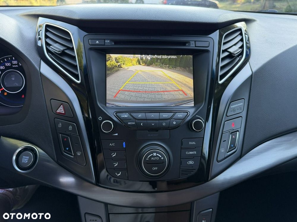 Hyundai i40 Kombi blue 1.7 CRDi DCT Premium - 10