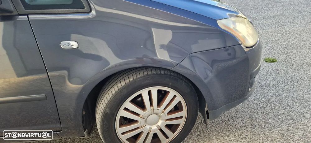 Ford Focus C-Max 1.6 TDCi Ghia - 11