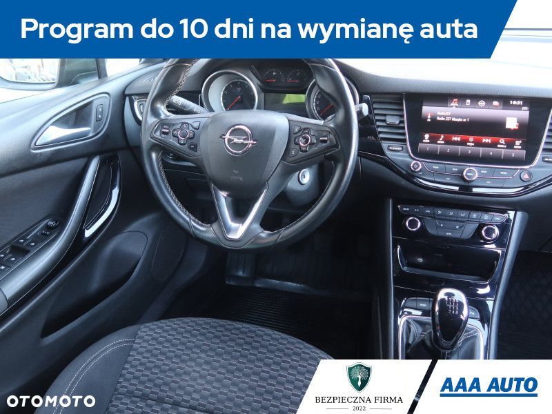 Opel Astra - 9