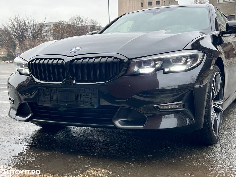 BMW Seria 3 320i Aut. Sport Line - 14