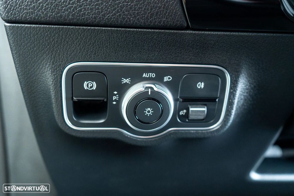 Mercedes-Benz EQA 350 4Matic AMG Line - 26