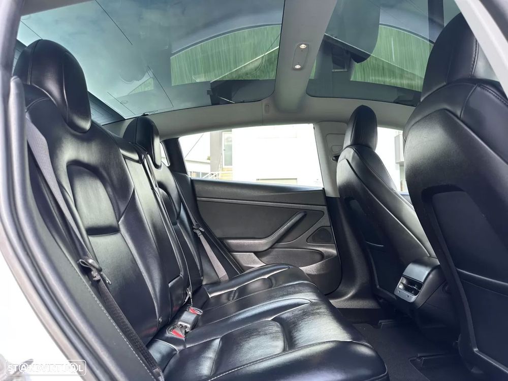 Tesla Model 3 Standard Range Plus RWD - 59