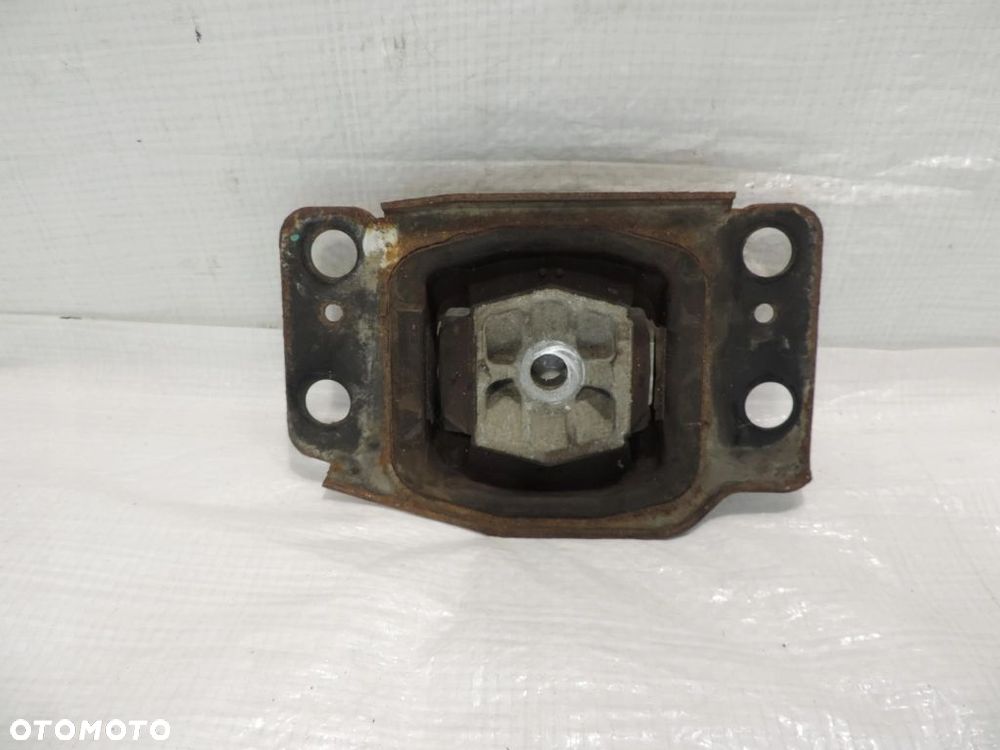 Ford Mondeo MK5 2.0 Ecoboost poduszka silnika DG93-7M121-CA - 3