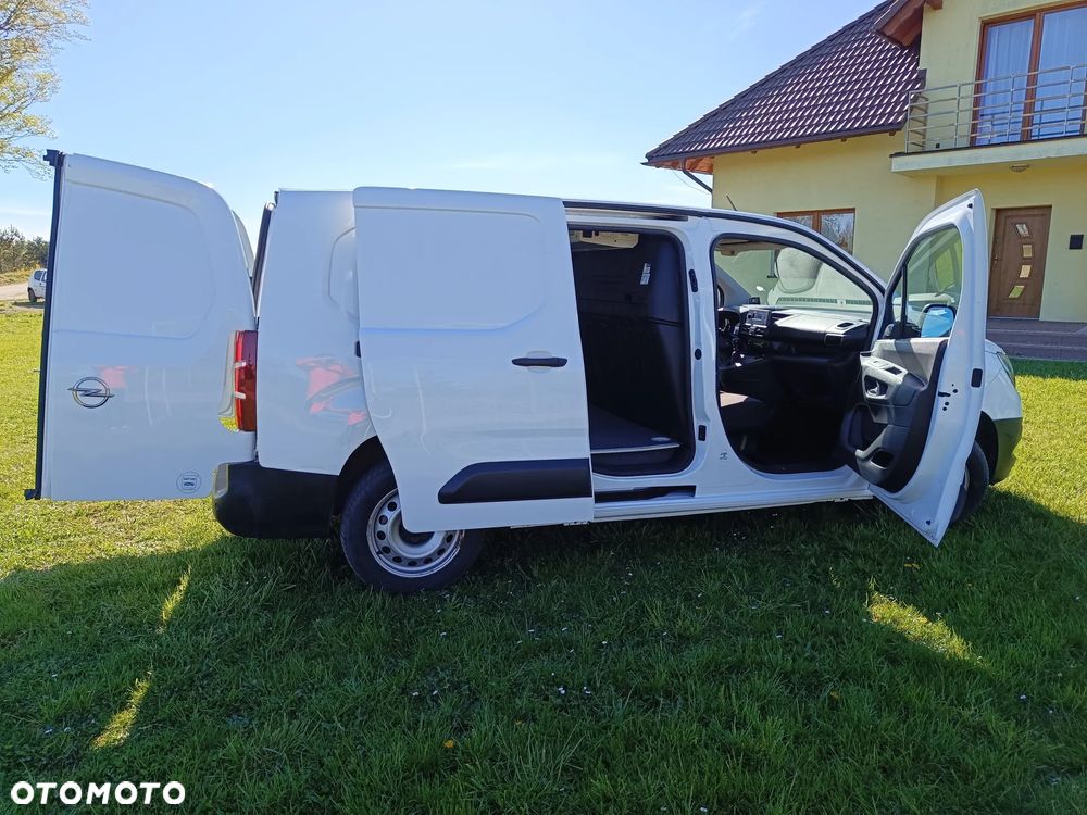 Opel COMBO - 18