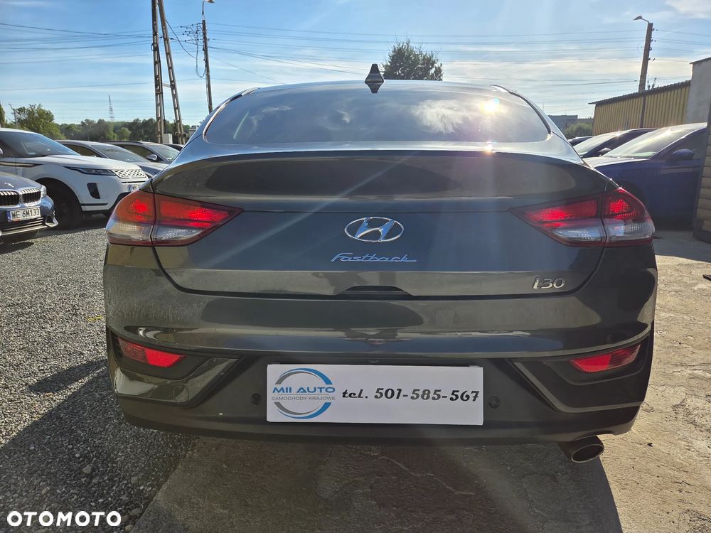Hyundai i30 1.5 T-GDI 48V Comfort DCT - 11