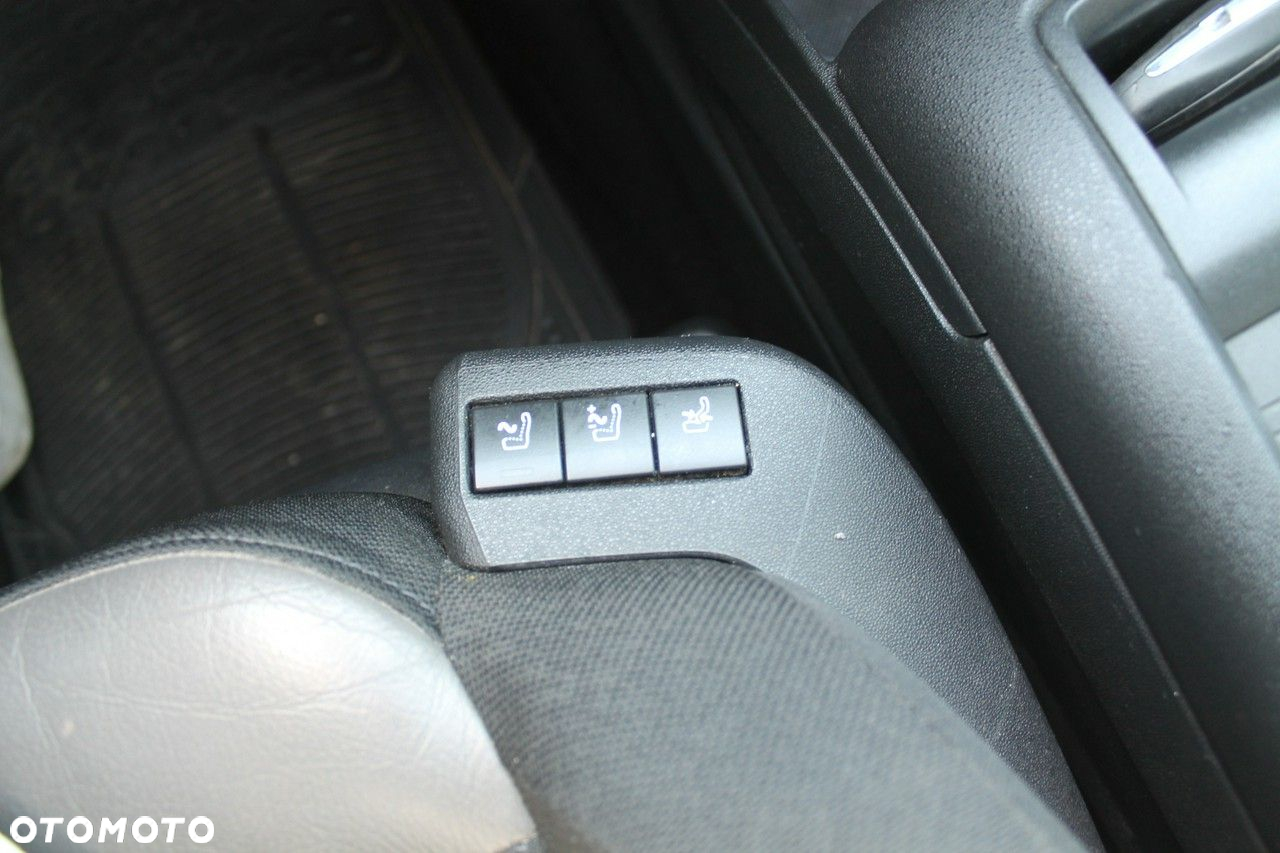Citroën C4 Grand Picasso - 16