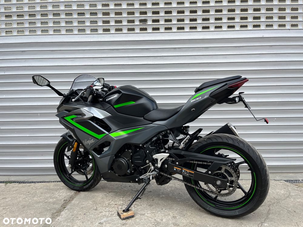 Kawasaki Ninja - 18