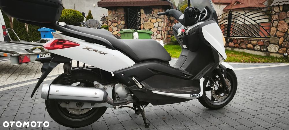 Yamaha X-max - 18