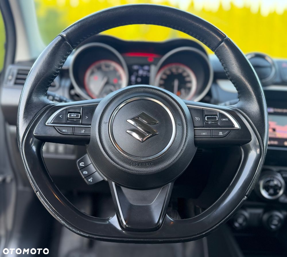 Suzuki Swift 1.0 T Premium Plus - 34