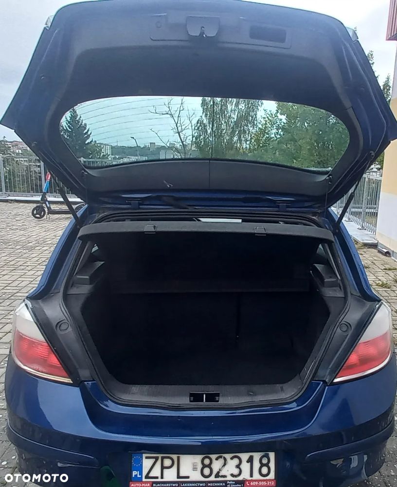 Opel Astra 1.6 Essentia - 7