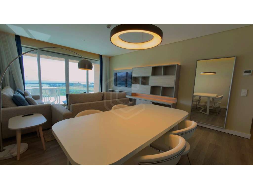 Apartamento T2 num empreendimento exclusivo na primeira linha da pr... - Grande imagem: 3/39