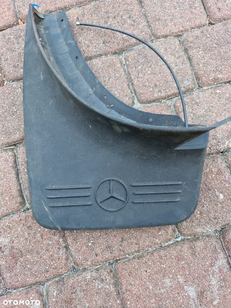 Chlapacze do Mercedesa ML W163-NOWE oryginalne chlapacze komplet 4 szt. OEM A 163 - 2