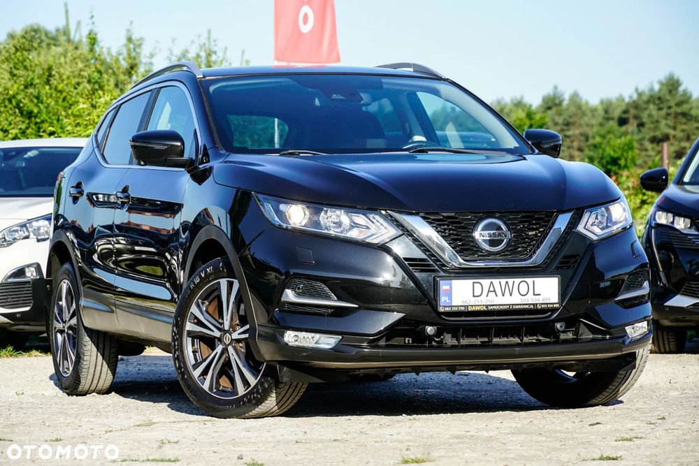 Nissan Qashqai 1.3 DIG-T AKARI - 2