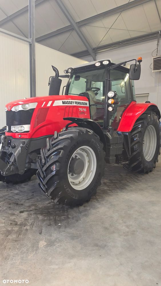 Massey Ferguson 7616 Dyna 6  Transport 716 Profi Vario TMS jak  718 ProfI  6195M  John 6175M Puma Arion 640 7715 Dyna 7718 Dyna 7618 Dyna 7720 Dyna - 2