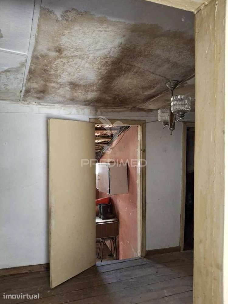 CASA TÉRREA NA ZONA DA LIXA, FELGUEIRAS, PORTO - Grande imagem: 3/6