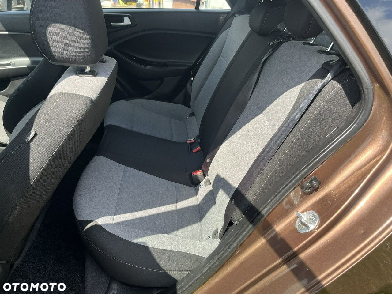 Hyundai i20 - 11